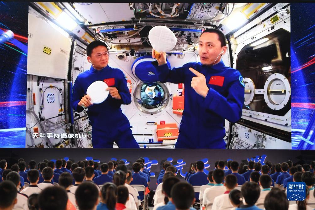奔驰宝马移动成